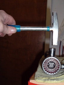 ujoint_removecaps.jpg (108009 bytes)